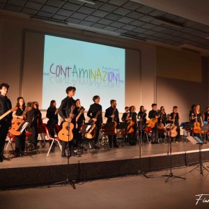 Ensemble a 6 Corde